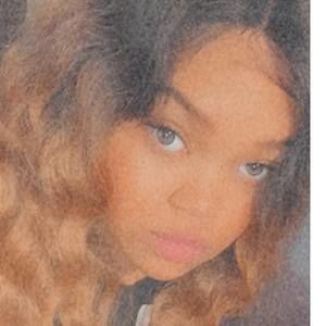 Meet your Posher, Alexya